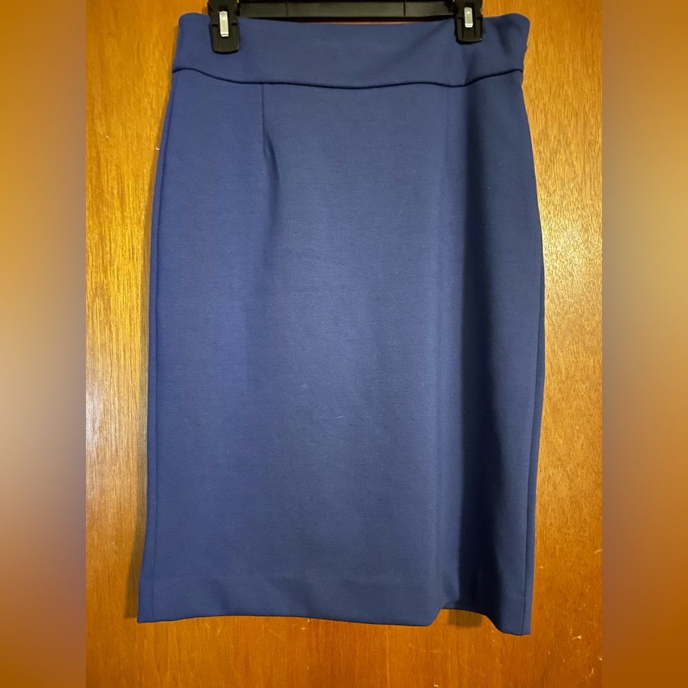Navy blue pencil skirt